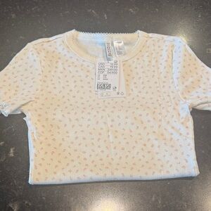 Women’s Cream and Pink floral Top size xxs NWT